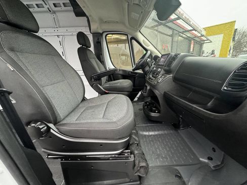Used 2023 RAM ProMaster 2500 image 15