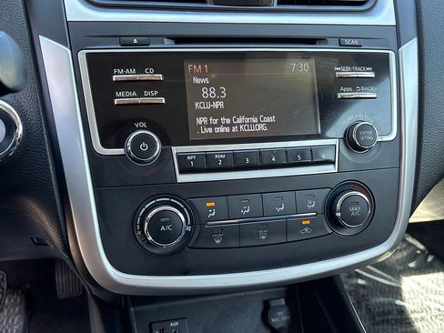 Used 2016 Nissan Altima 2.5 S w/ Power Driver Seat Package FWD image 23