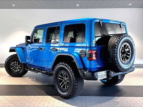 Used 2024 Jeep Wrangler Unlimited Rubicon 4xe AWD/4WD image 3