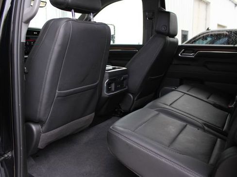 Used 2024 GMC Sierra 2500 Denali w/ Denali Reserve Package AWD/4WD image 25