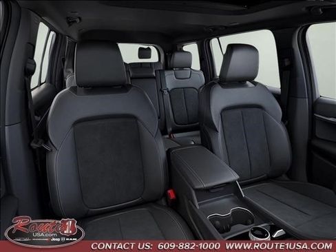 New 2026 Jeep Grand Cherokee L 4WD image 17