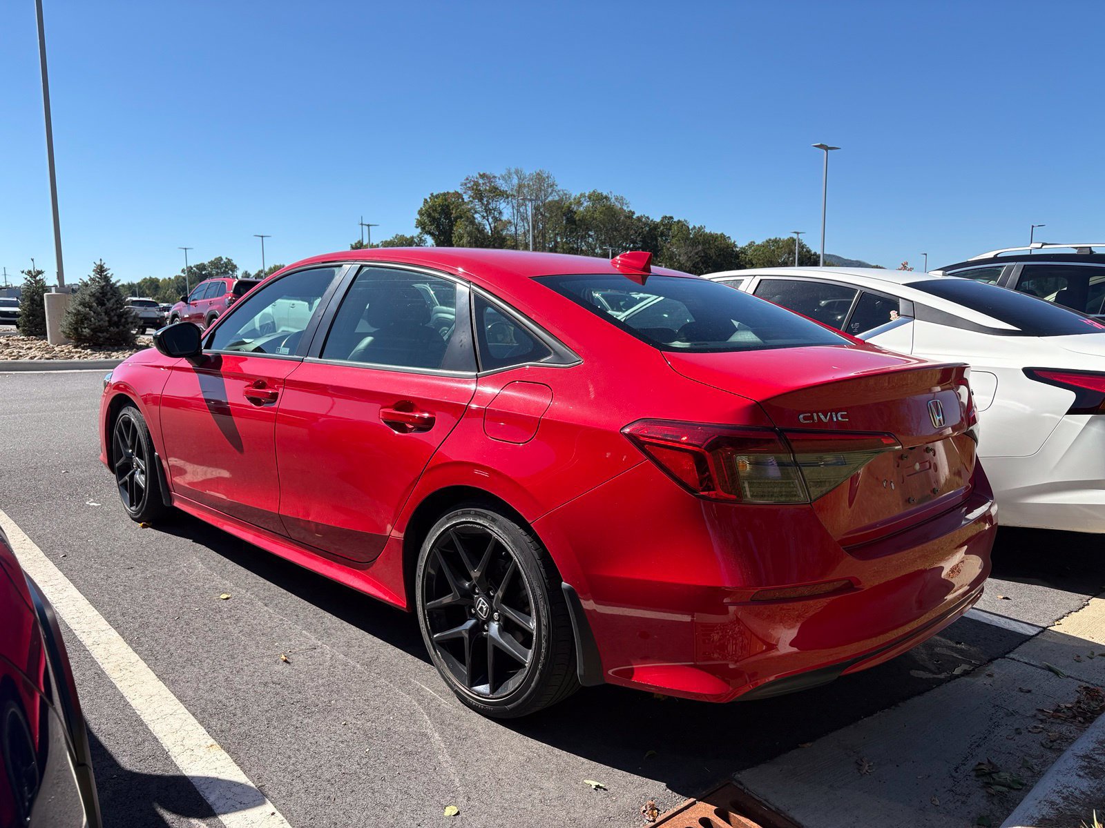 Used 2022 Honda Civic Sport image 4