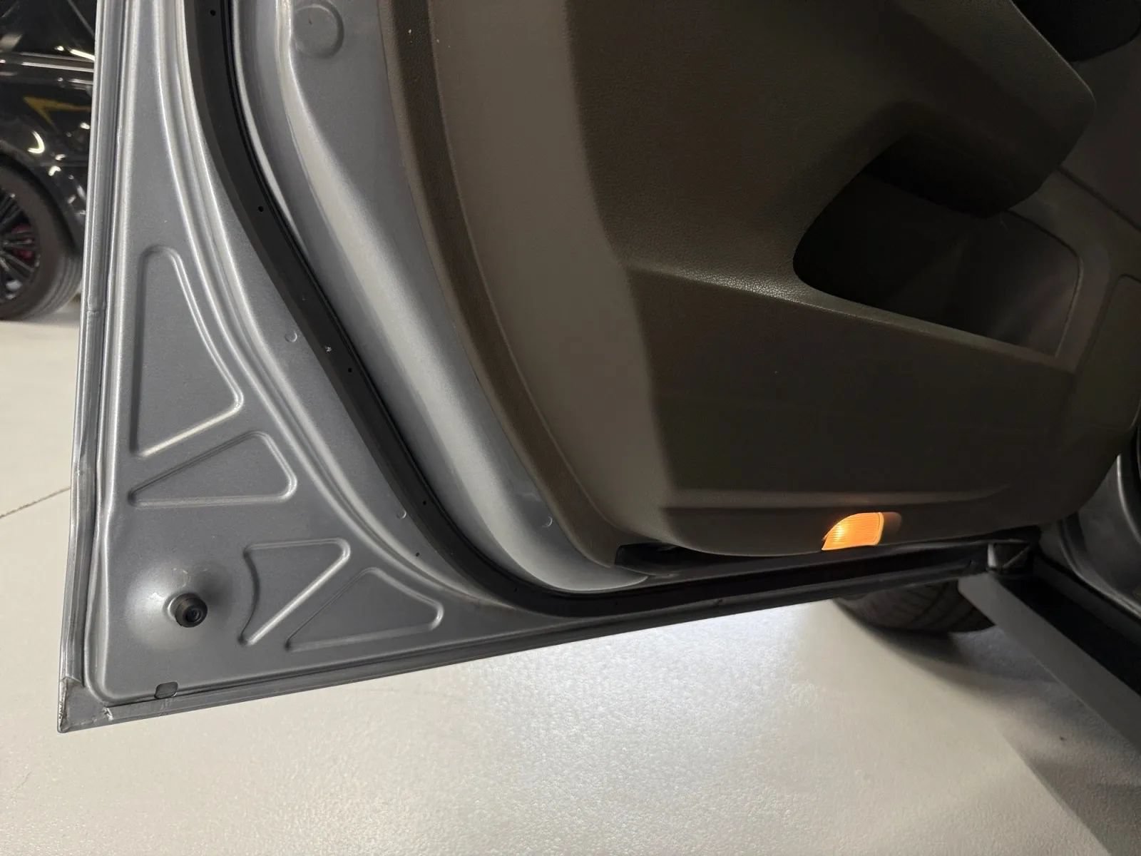 Used 2017 Honda Odyssey EX-L image 41