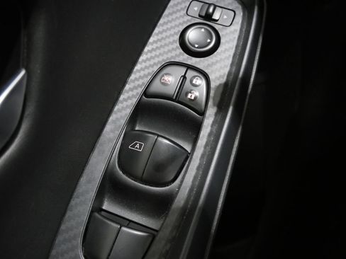 Used 2024 Nissan Sentra SV FWD image 10
