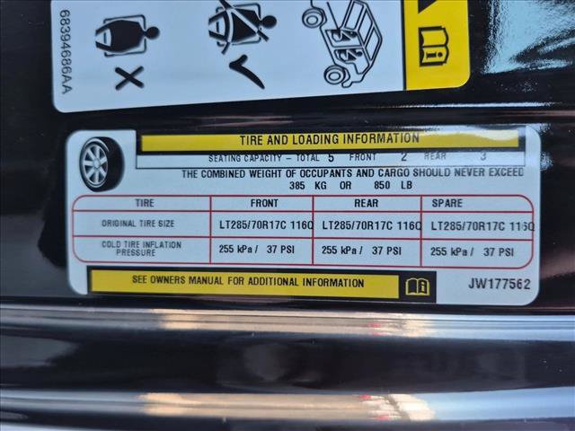 Used 2018 Jeep Wrangler Unlimited Rubicon AWD/4WD image 15