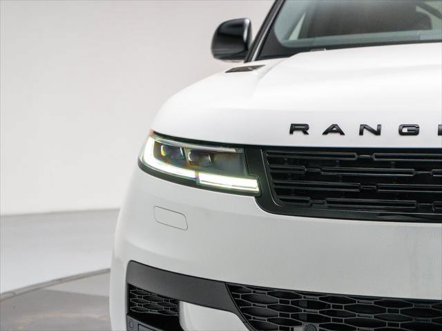 New 2026 Land Rover Range Rover Sport Dynamic SE AWD/4WD image 30