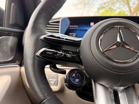Certified 2025 Mercedes-Benz GLE 53 AMG 4MATIC image 23