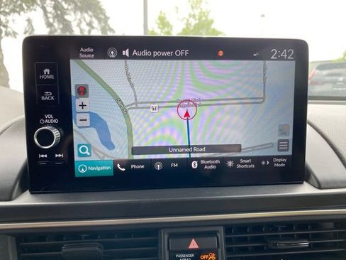 Used 2023 Honda Pilot Elite image 3