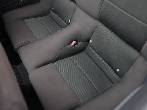 Used 2010 Ford Mustang Convertible RWD image 10