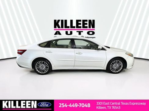 Used 2018 Toyota Avalon Limited w/ Carpet Mat Package FWD image 7