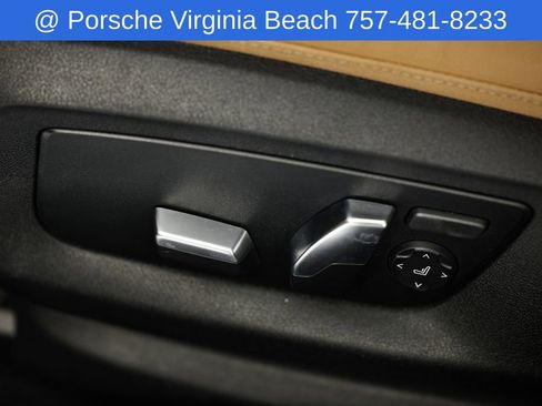 Used 2023 BMW 540i xDrive w/ Premium Package AWD/4WD image 25