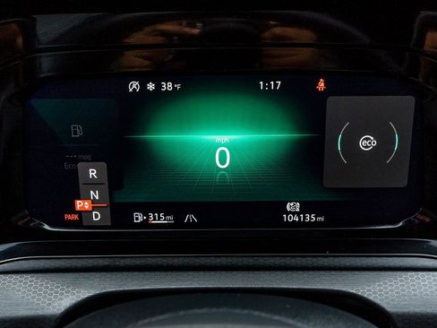 Used 2022 Volkswagen GTI SE image 3