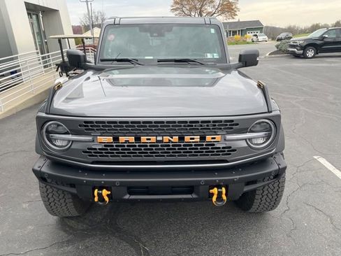 Used 2025 Ford Bronco Badlands AWD/4WD image 3