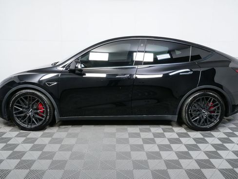 Used 2021 Tesla Model Y Performance image 14
