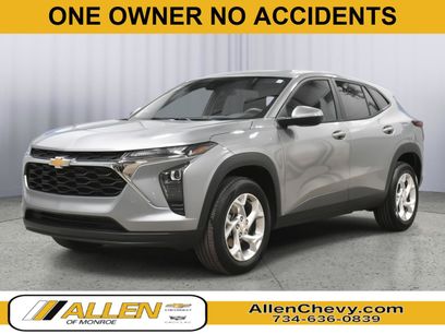 Used 2024 Chevrolet Trax LS w/ LS Convenience Package
