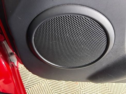 Used 2013 Kia Soul FWD image 28