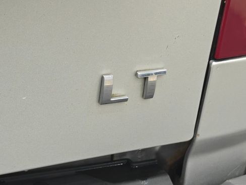 Used 2011 Chevrolet Silverado 1500 LT w/ All-Star Edition image 32