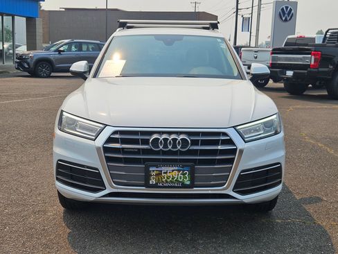 Used 2019 Audi Q5 2.0T Premium w/ Convenience Package AWD/4WD image 8