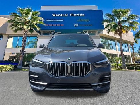 Used 2022 BMW X5 xDrive40i AWD/4WD image 3