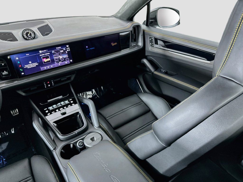 New 2026 Porsche Cayenne Turbo GT AWD/4WD image 25