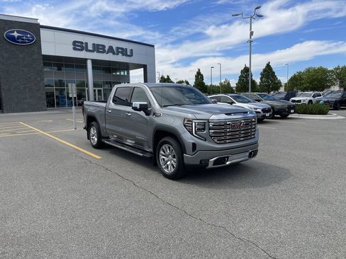 Used 2023 GMC Sierra 1500 Denali AWD/4WD image 11