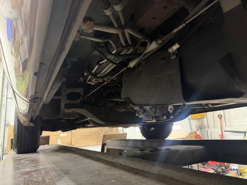 Used 2001 Chevrolet Astro Passenger AWD image 26