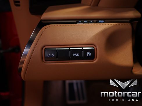 Used 2019 Lexus LC 500 Coupe w/ Performance Package RWD image 40