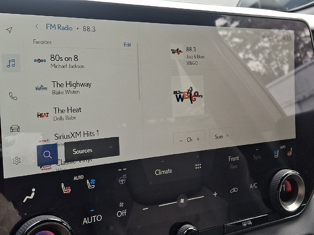 Used 2024 Lexus RX 350h w/ Convenience Package AWD/4WD image 18