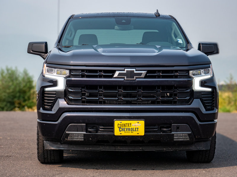 Used 2024 Chevrolet Silverado 1500 RST w/ Protection Package AWD/4WD image 2
