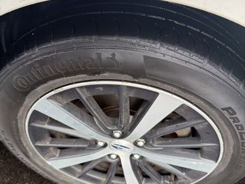 Used 2022 Subaru Impreza Premium image 5