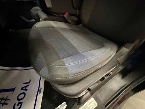 Used 2020 Chevrolet Silverado 1500 RST image 25