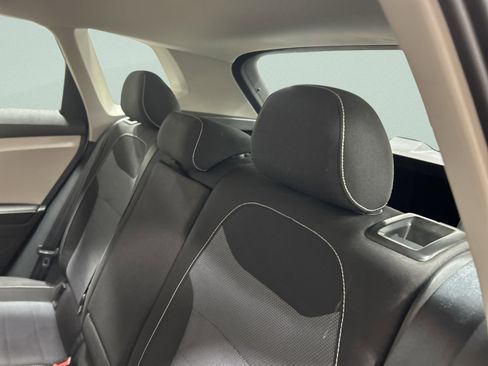 Used 2025 Volkswagen Taos S image 15