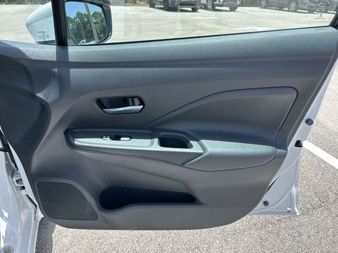 New 2025 Nissan Versa SV w/ Trunk Package image 31