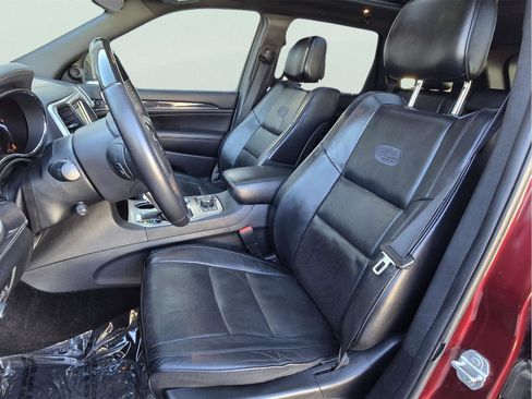 Used 2018 Jeep Grand Cherokee Overland image 26