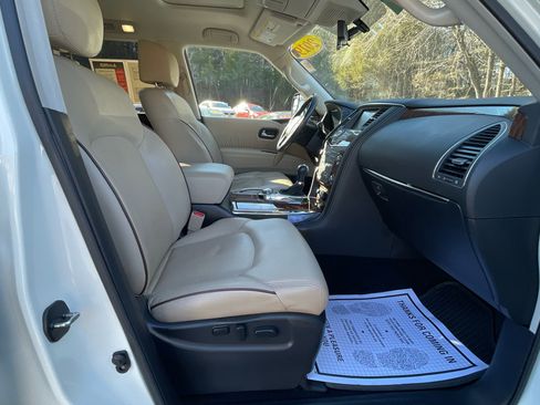 Used 2019 Nissan Armada Platinum w/ Captain's Chairs Package image 32