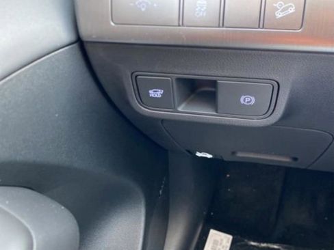 New 2026 Hyundai Kona Limited AWD/4WD image 17