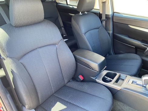 Used 2012 Subaru Outback 2.5i Premium AWD/4WD image 16