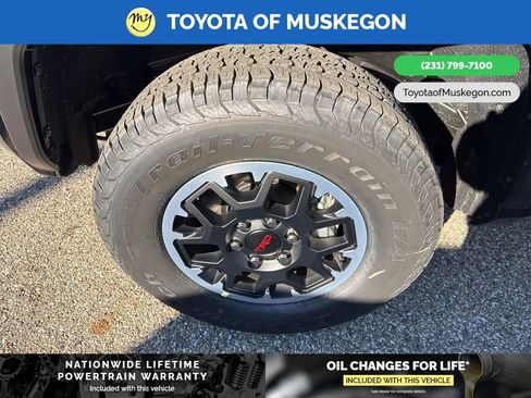 New 2025 Toyota Tacoma TRD Off-Road image 9