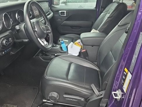 Used 2023 Jeep Wrangler Unlimited Sahara w/ Cold Weather Group image 4