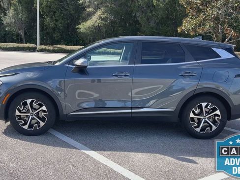 Used 2023 Kia Sportage EX image 6