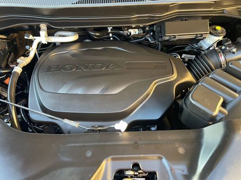 Used 2022 Honda Passport TrailSport image 22