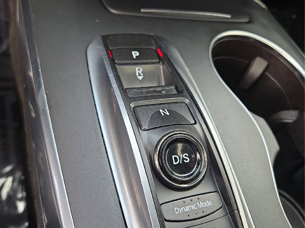 Used 2020 Acura MDX SH-AWD image 16