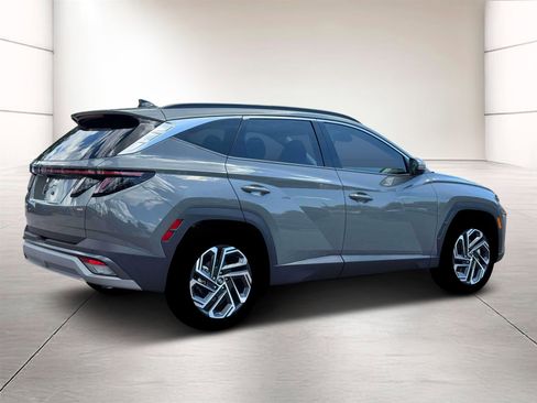 New 2026 Hyundai Tucson Limited image 8