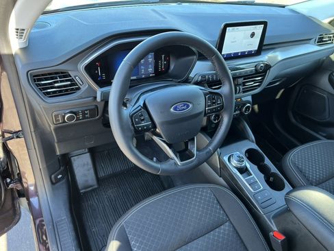 Used 2023 Ford Escape Active image 15