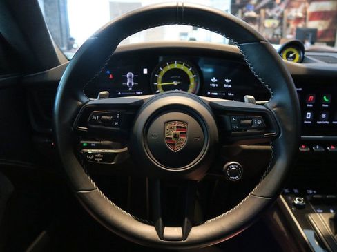 Used 2023 Porsche 911 GT3 RWD image 18