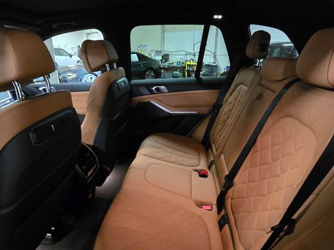 Used 2026 BMW X5 xDrive50e w/ M Sport Package image 17
