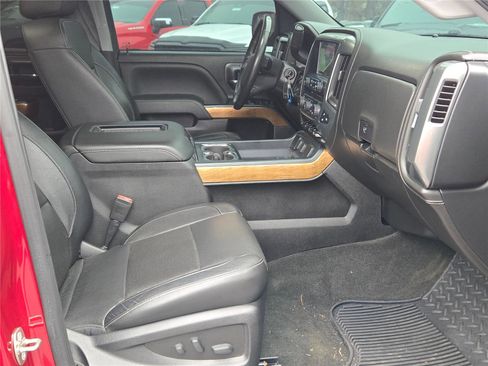 Used 2018 Chevrolet Silverado 1500 LTZ w/ Sport Package image 4