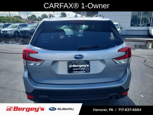 Used 2023 Subaru Forester Premium AWD/4WD image 3