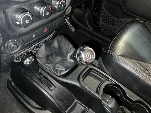 Used 2013 Jeep Wrangler Sport image 30