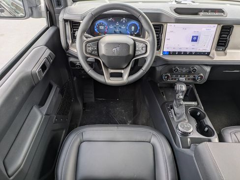 New 2026 Ford Bronco Outer Banks AWD/4WD image 17
